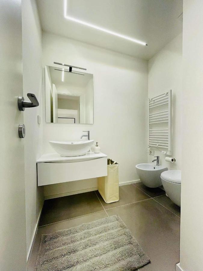 Led House Cadore - Bilocale Zona Milano Centro Exterior photo
